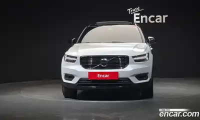 Volvo XC40 2021 2.0 гидро в Москве № 1195950, миниатюра 3