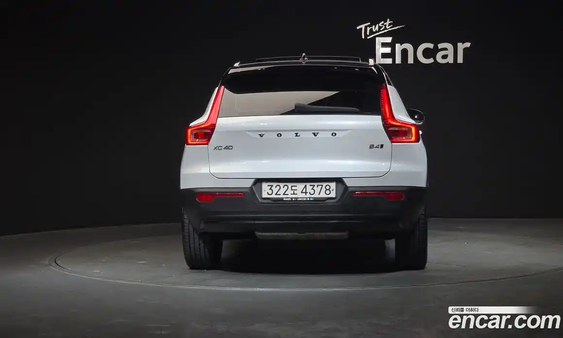 Volvo XC40 2021 2.0 гидро в Москве № 1195950, фото 4