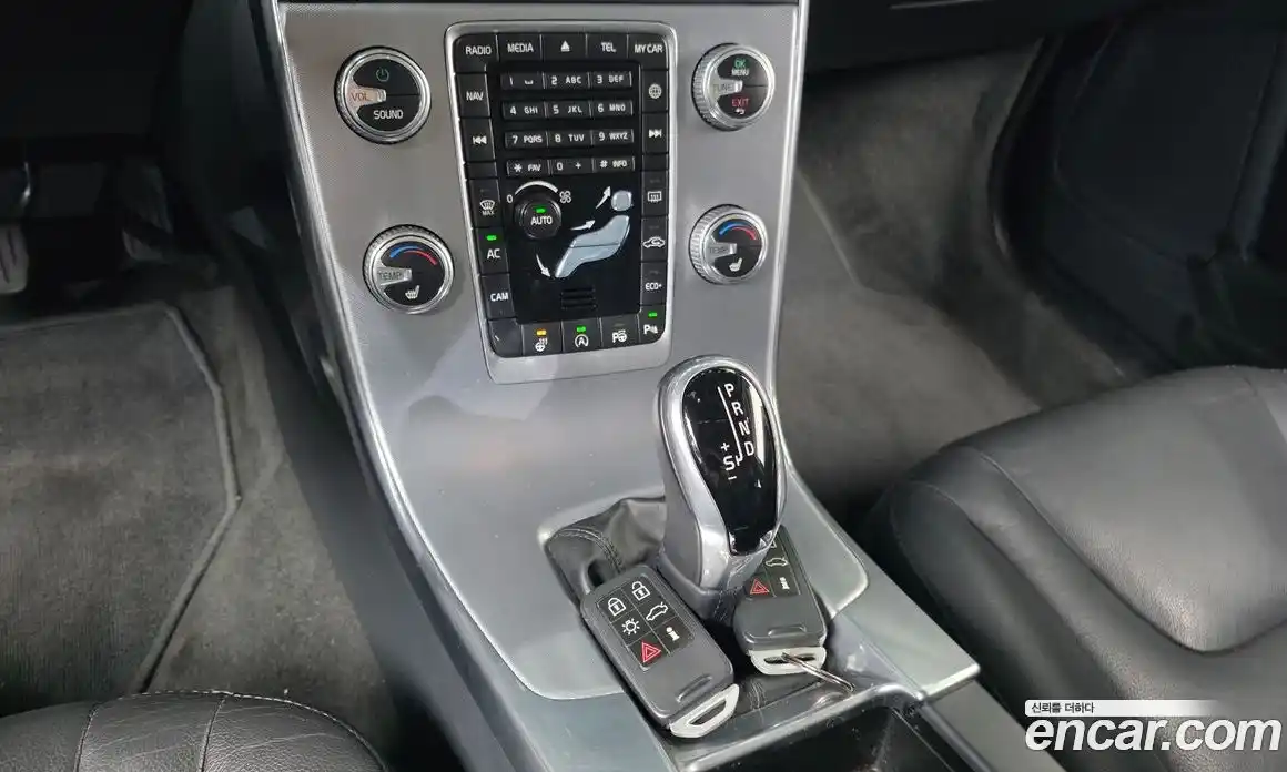 Volvo S60 2017 2.0 гидро в Москве № 1195955, фото 9