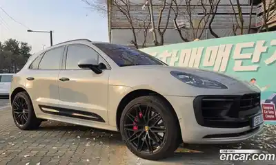 Porsche Macan, 2023