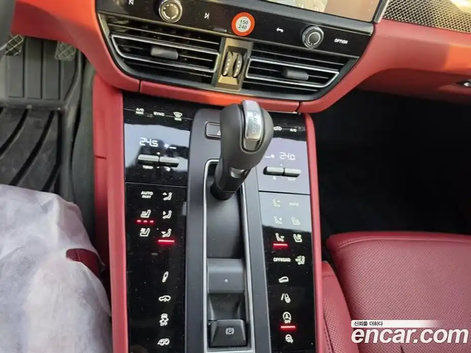 Porsche Macan 2023 2.9 гидро в Москве № 1196050, фото 9
