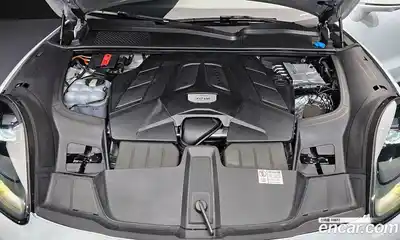 Porsche Cayenne 2023 3.0 гидро в Москве № 1196083, миниатюра 6