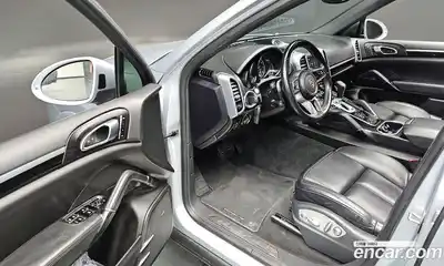 Porsche Cayenne 2017 3.6 гидро в Москве № 1196240, миниатюра 12