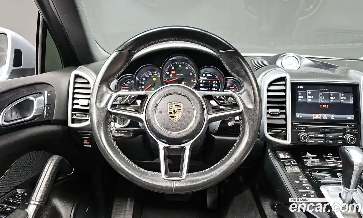 Porsche Cayenne 2017 3.6 гидро в Москве № 1196240, фото 13