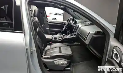 Porsche Cayenne 2017 3.6 гидро в Москве № 1196240, миниатюра 10