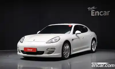 Porsche Panamera, 2012