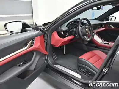 Porsche Taycan 2024 0.2 гидро в Москве № 1196385, миниатюра 11