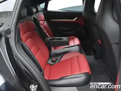 Porsche Taycan 2024 0.2 гидро в Москве № 1196385, миниатюра 12