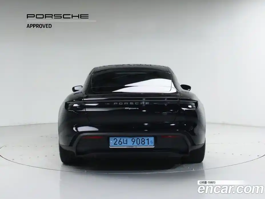 Porsche Taycan 2024 0.2 гидро в Москве № 1196385, фото 4