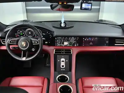 Porsche Taycan 2024 0.2 гидро в Москве № 1196385, миниатюра 7