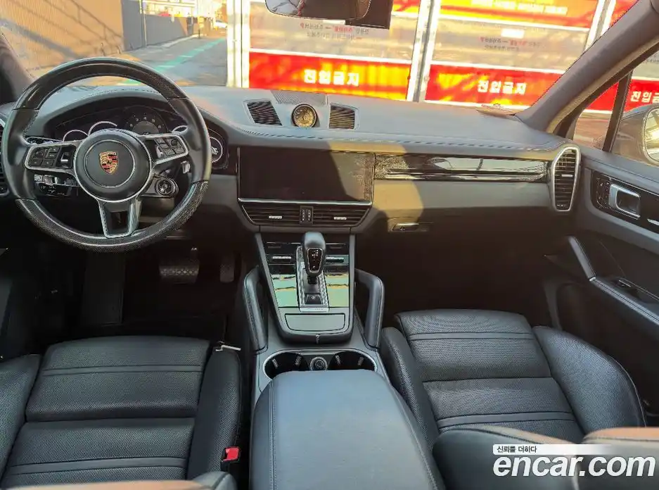Porsche Cayenne 2019 3.0 гидро в Москве № 1196443, фото 11