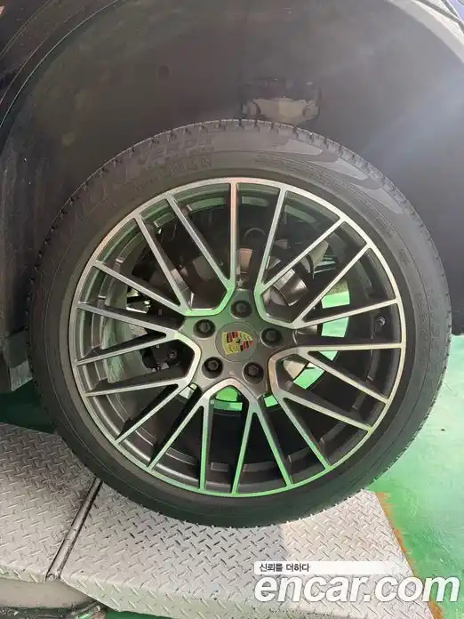Porsche Cayenne 2019 3.0 гидро в Москве № 1196443, фото 6