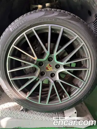 Porsche Cayenne 2019 3.0 гидро в Москве № 1196443, миниатюра 7