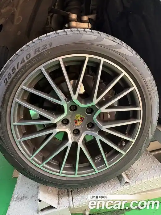 Porsche Cayenne 2019 3.0 гидро в Москве № 1196443, фото 8