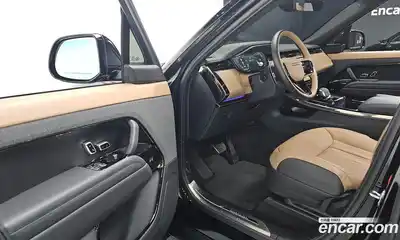 Land Rover Range-Rover Sport 2024 3.0 гидро в Москве № 1196542, миниатюра 11