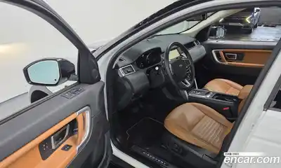 Land Rover Discovery Sport 2018 2.0 гидро в Москве № 1196549, миниатюра 11