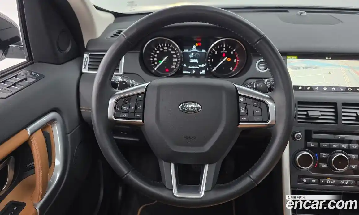 Land Rover Discovery Sport 2018 2.0 гидро в Москве № 1196549, фото 13