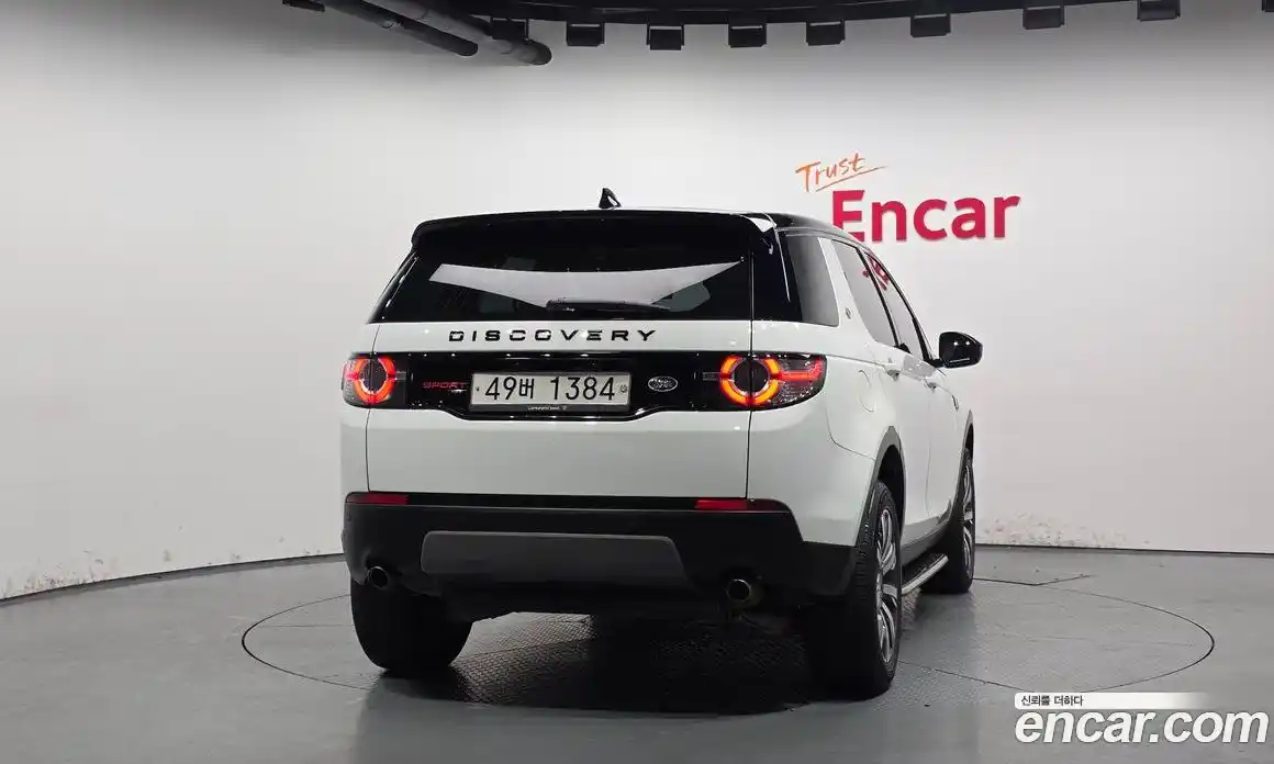 Land Rover Discovery Sport 2018 2.0 гидро в Москве № 1196549, фото 4
