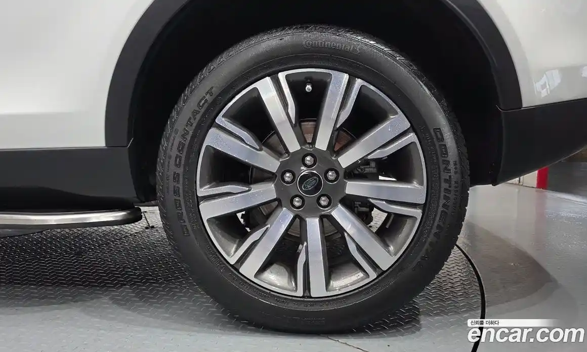 Land Rover Discovery Sport 2018 2.0 гидро в Москве № 1196549, фото 5
