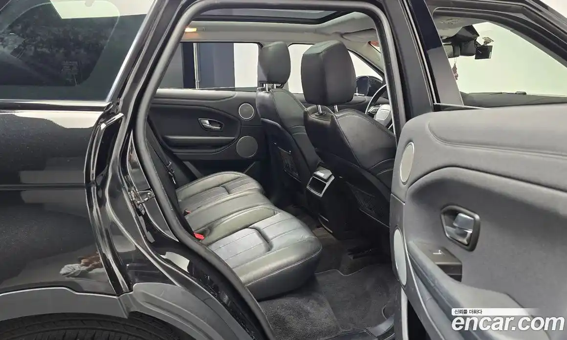 Land Rover Range-Rover Evoque 2017 2.0 гидро в Москве № 1196579, фото 11