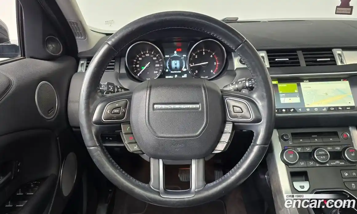 Land Rover Range-Rover Evoque 2017 2.0 гидро в Москве № 1196579, фото 12