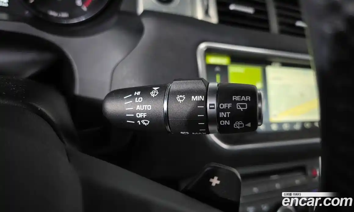 Land Rover Range-Rover Evoque 2017 2.0 гидро в Москве № 1196579, фото 17