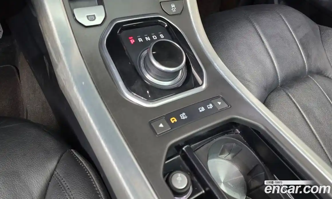 Land Rover Range-Rover Evoque 2017 2.0 гидро в Москве № 1196579, фото 8