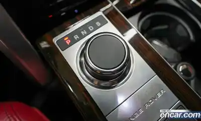 Land Rover Range-Rover 2016 4.4 гидро в Москве № 1196606, миниатюра 9
