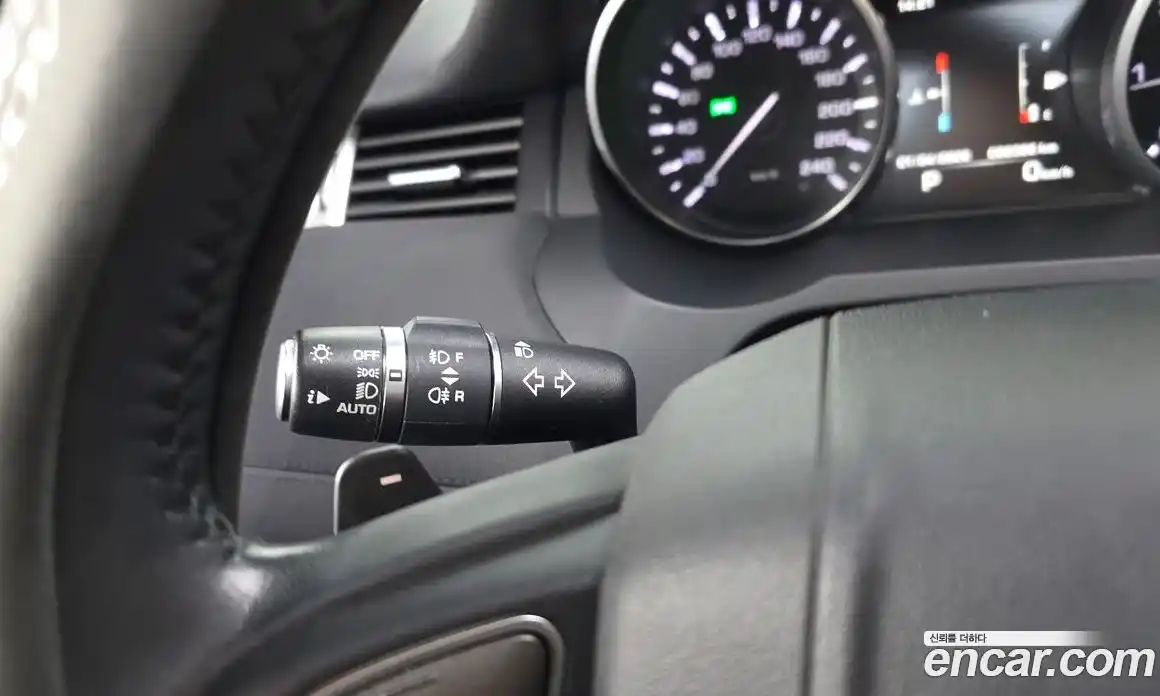 Land Rover Range-Rover Evoque 2014 2.2 гидро в Москве № 1196626, фото 17