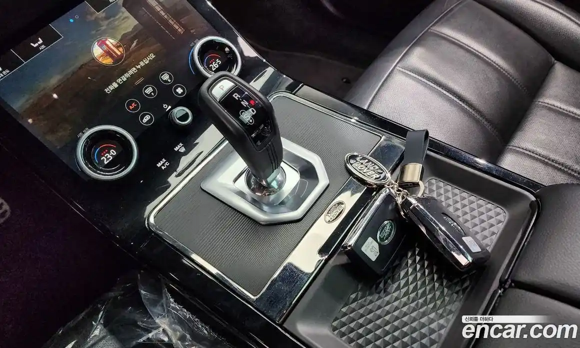 Land Rover Range-Rover Evoque 2019 2.0 гидро в Москве № 1196658, фото 9