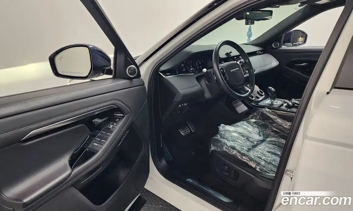 Land Rover Range-Rover Evoque 2019 2.0 гидро в Москве № 1196658, фото 10