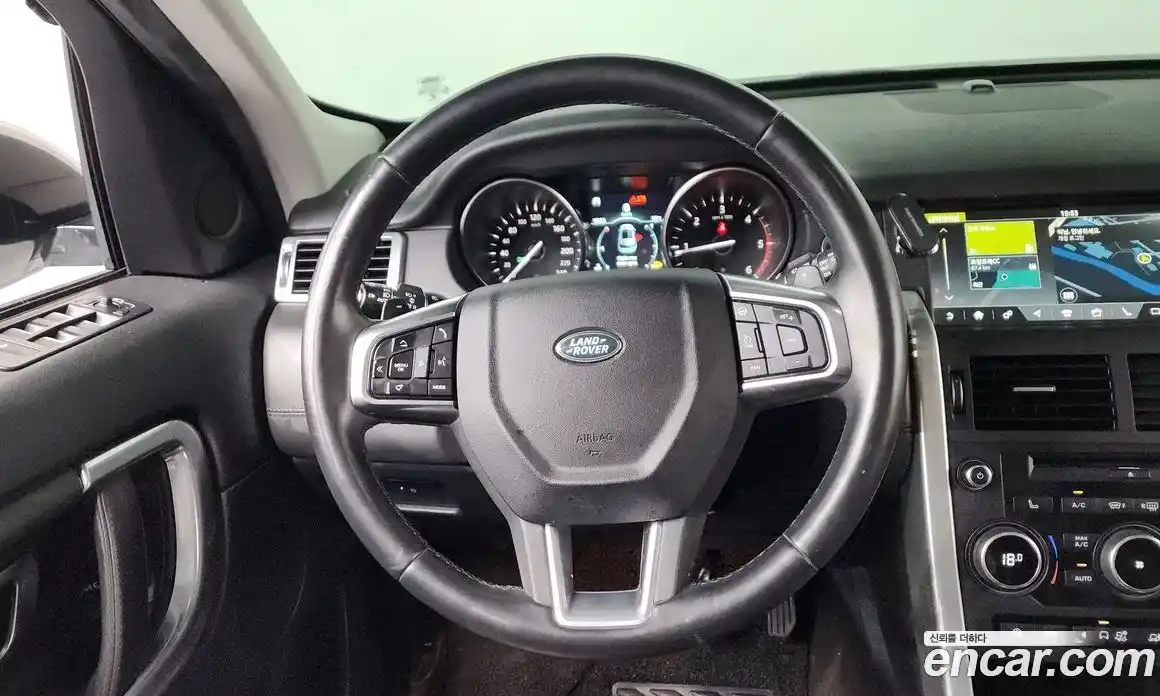 Land Rover Discovery Sport 2019 2.0 гидро в Москве № 1196685, фото 13