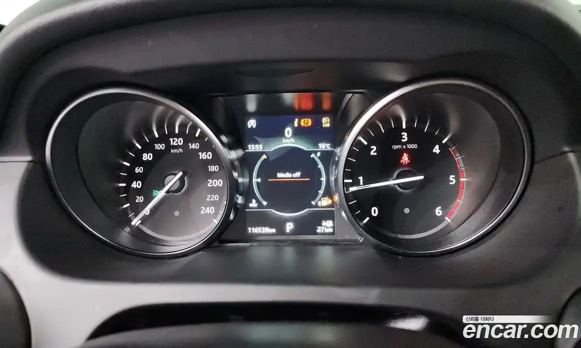 Land Rover Discovery Sport 2019 2.0 гидро в Москве № 1196685, фото 8