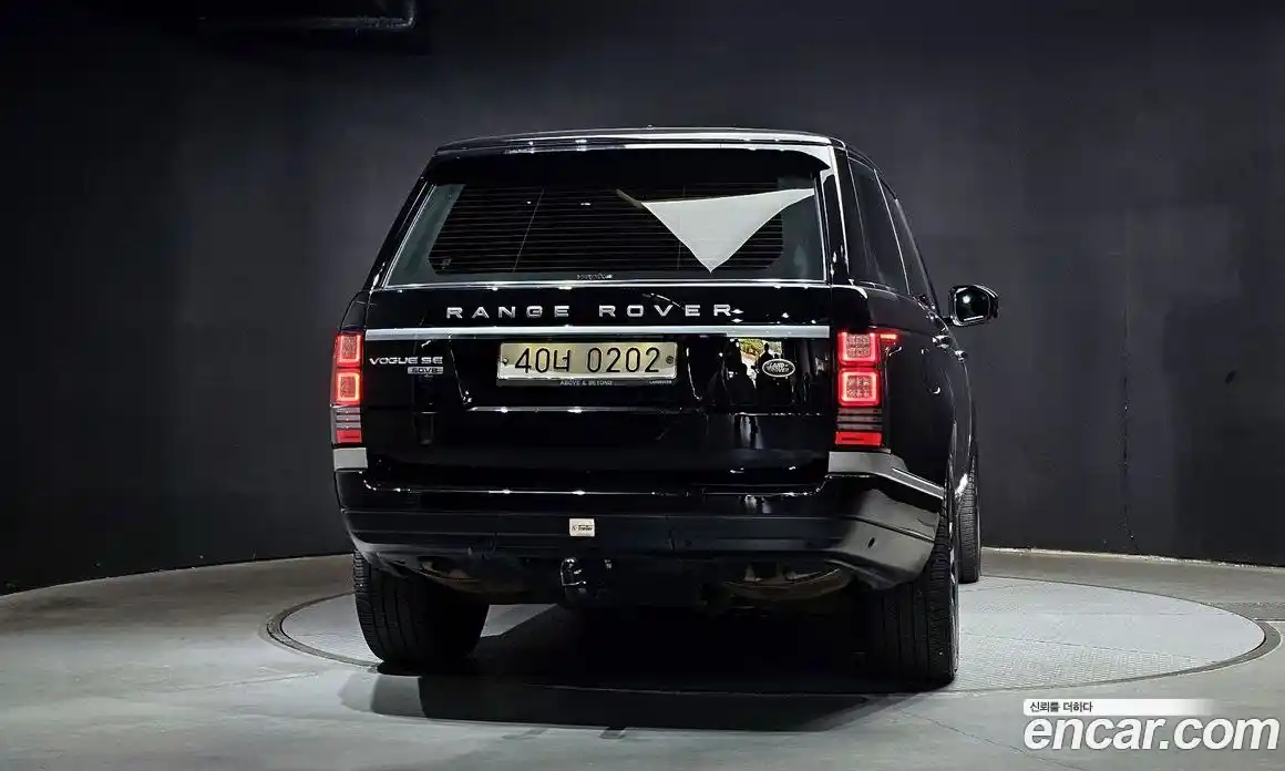 Land Rover Range-Rover 2016 4.4 гидро в Москве № 1196784, фото 4