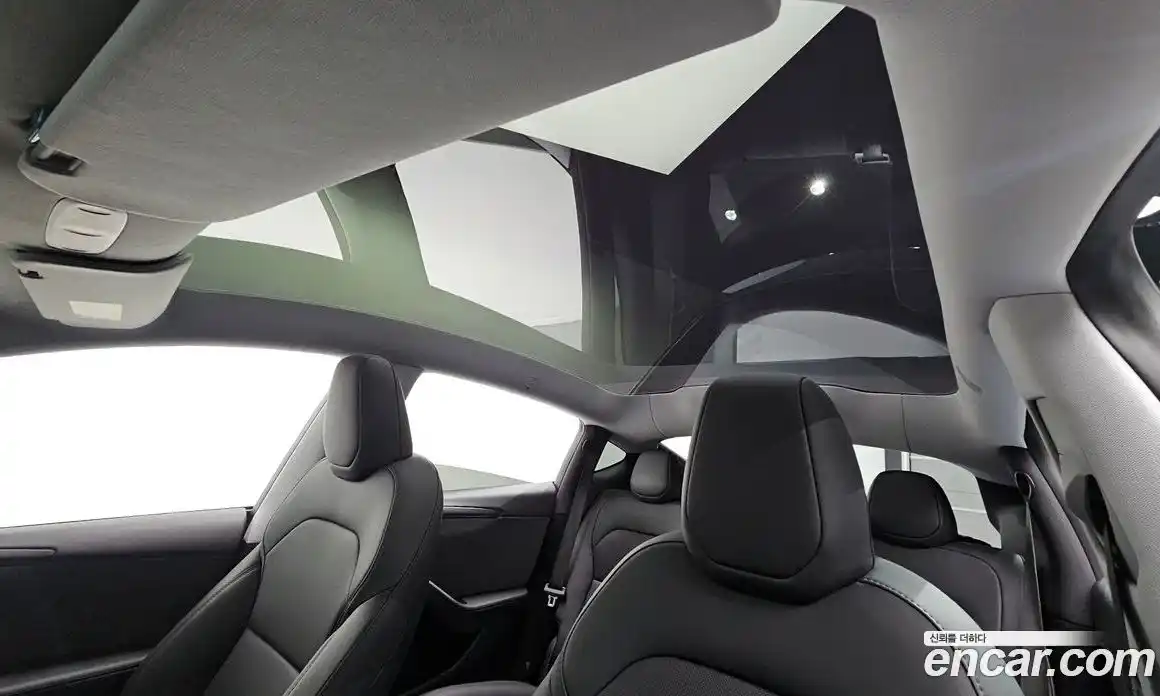 Tesla Model Y 2025 0.2 гидро в Москве № 1197440, фото 15