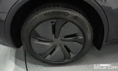 Tesla Model Y 2025 0.2 гидро в Москве № 1197440, миниатюра 5