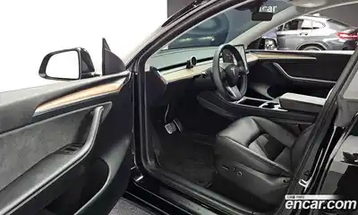 Tesla Model Y 2024 0.2 гидро в Москве № 1197466, миниатюра 11