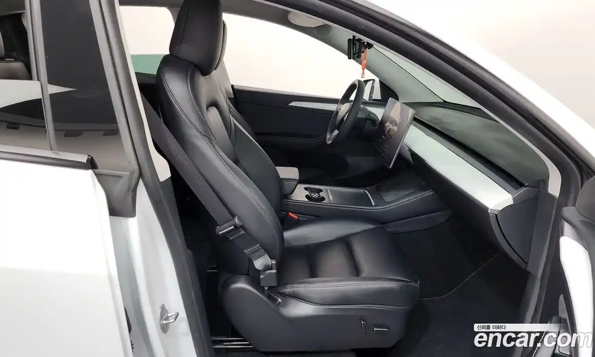 Tesla Model Y 2023 0.2 гидро в Москве № 1197518, фото 11