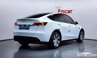 Tesla Model Y 2023 0.2 гидро в Москве № 1197518, миниатюра 2