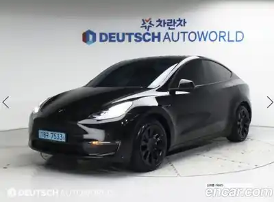 Tesla Model Y, 2021