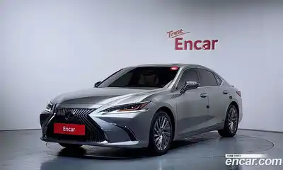 Lexus ES, 2019