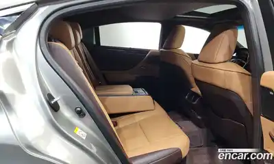 Lexus ES 2019 2.5 гидро в Москве № 1197679, миниатюра 12
