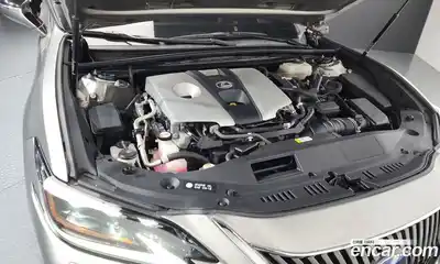 Lexus ES 2019 2.5 гидро в Москве № 1197679, миниатюра 6