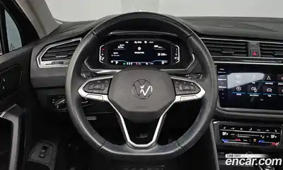 Volkswagen Tiguan 2021 2.0 гидро в Москве № 1197858, миниатюра 12