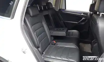 Volkswagen Tiguan 2022 2.0 гидро в Москве № 1197917, миниатюра 12