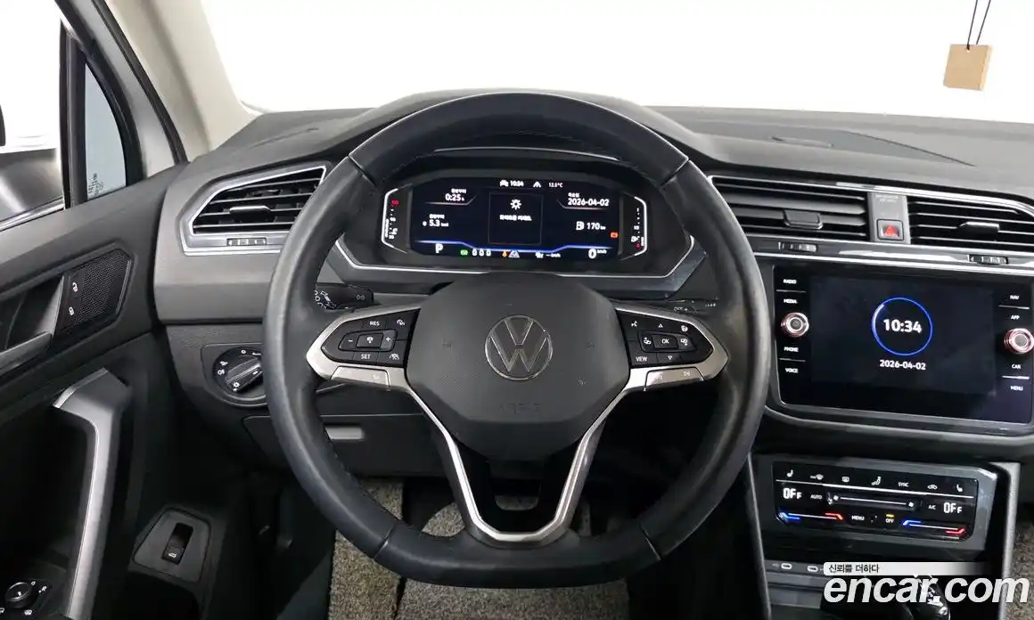 Volkswagen Tiguan 2022 2.0 гидро в Москве № 1197917, фото 13