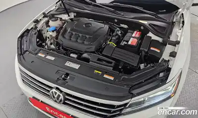 Volkswagen Passat 2018 2.0 гидро в Москве № 1197969, миниатюра 6