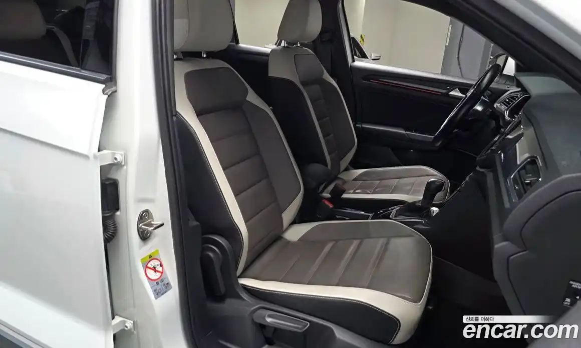 Volkswagen T-Roc 2021 2.0 гидро в Москве № 1197973, фото 9