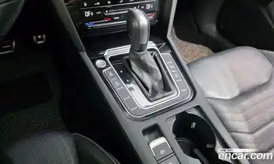 Volkswagen Arteon 2022 2.0 гидро в Москве № 1197981, миниатюра 9