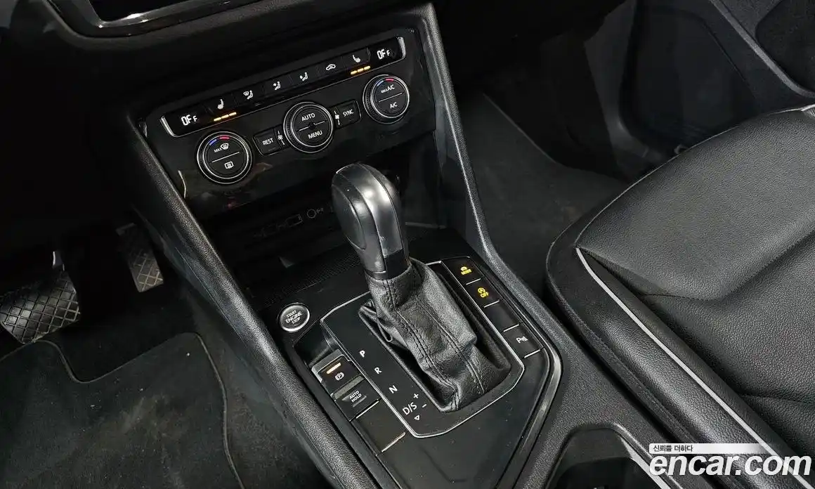 Volkswagen Tiguan 2020 2.0 гидро в Москве № 1198076, фото 9